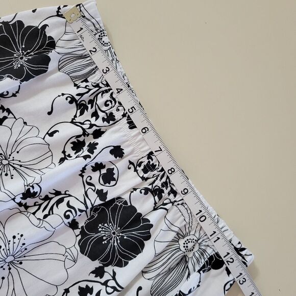 Sun Moda Two-Piece Women's Floral Outfit - Picture 11 of 15